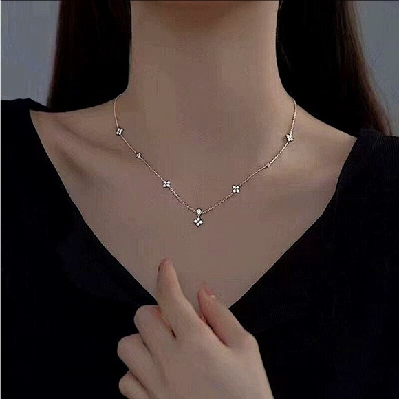 Gold Four Leaf Clover Zircon Dainty Tiny Delicate Necklace - Picture 7 of 13